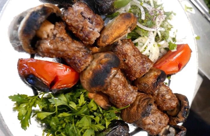 Mantarlı Kebap